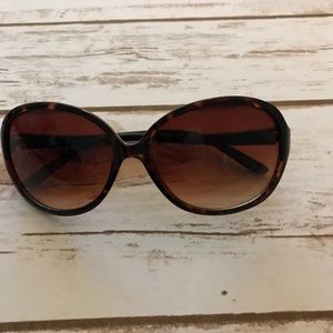 Betseyville brown sunglasses